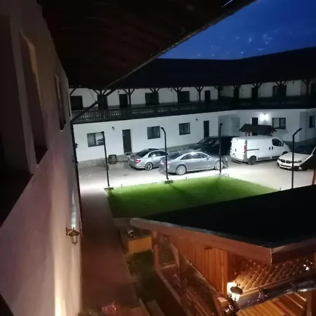 Guest house Pensiunea Alex